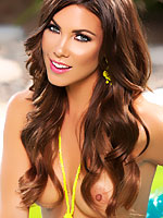 Gia Ramey-Gay gladly exposes her wonderful curves